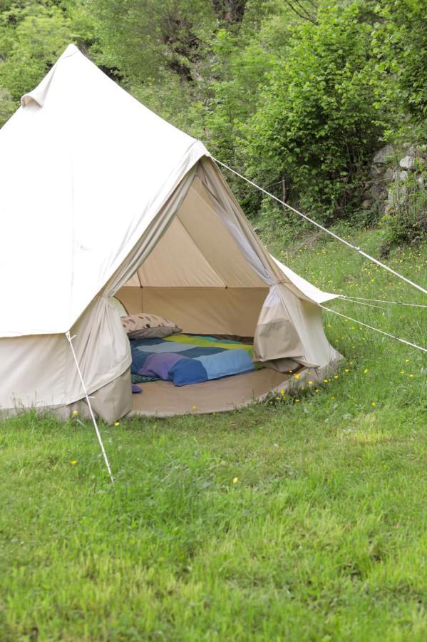 Tente Style Tepee Confort Hotel Latour-de-Carol Kültér fotó