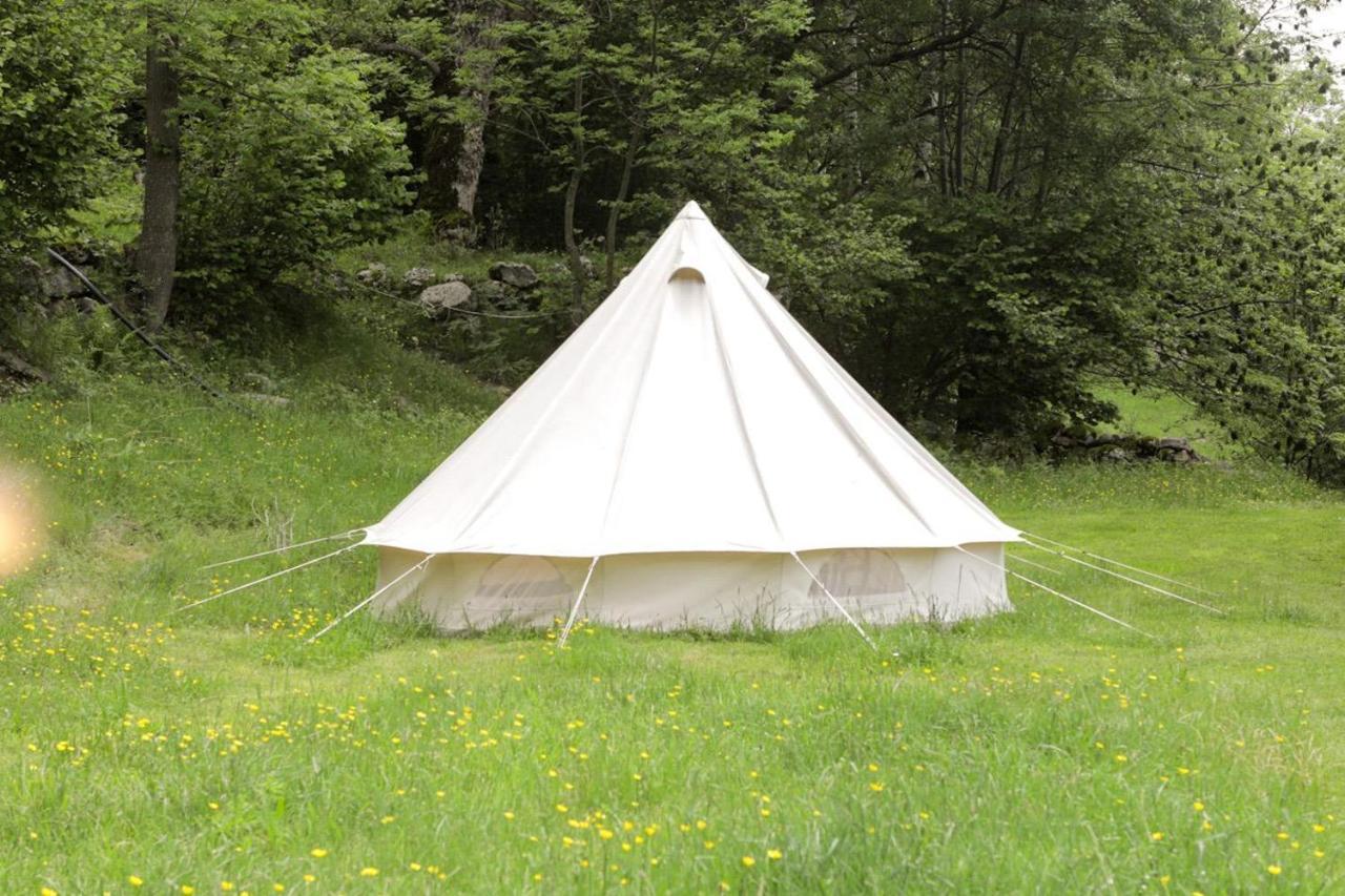 Tente Style Tepee Confort Hotel Latour-de-Carol Kültér fotó